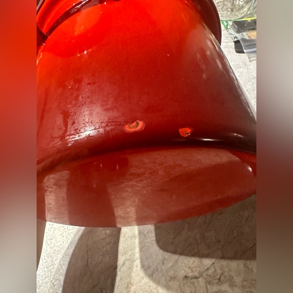 Le Creuset Enameled Steel Stock Pot with Lid, Red "Cerise" Ombre 8 Quarts - Picture 3 of 10